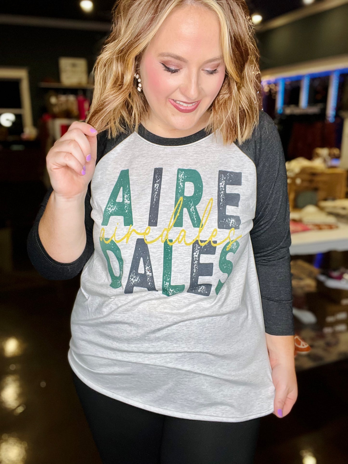 Airedale Script Baseball Tee