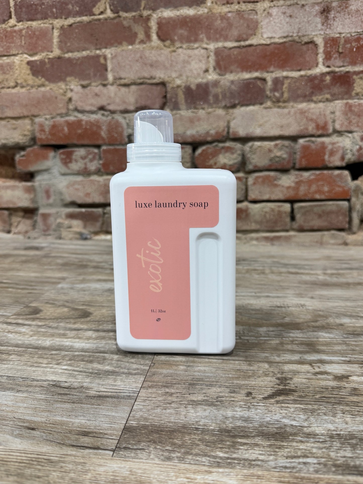 Luxury Laundry Soap 32 Oz (Multiple Scents)