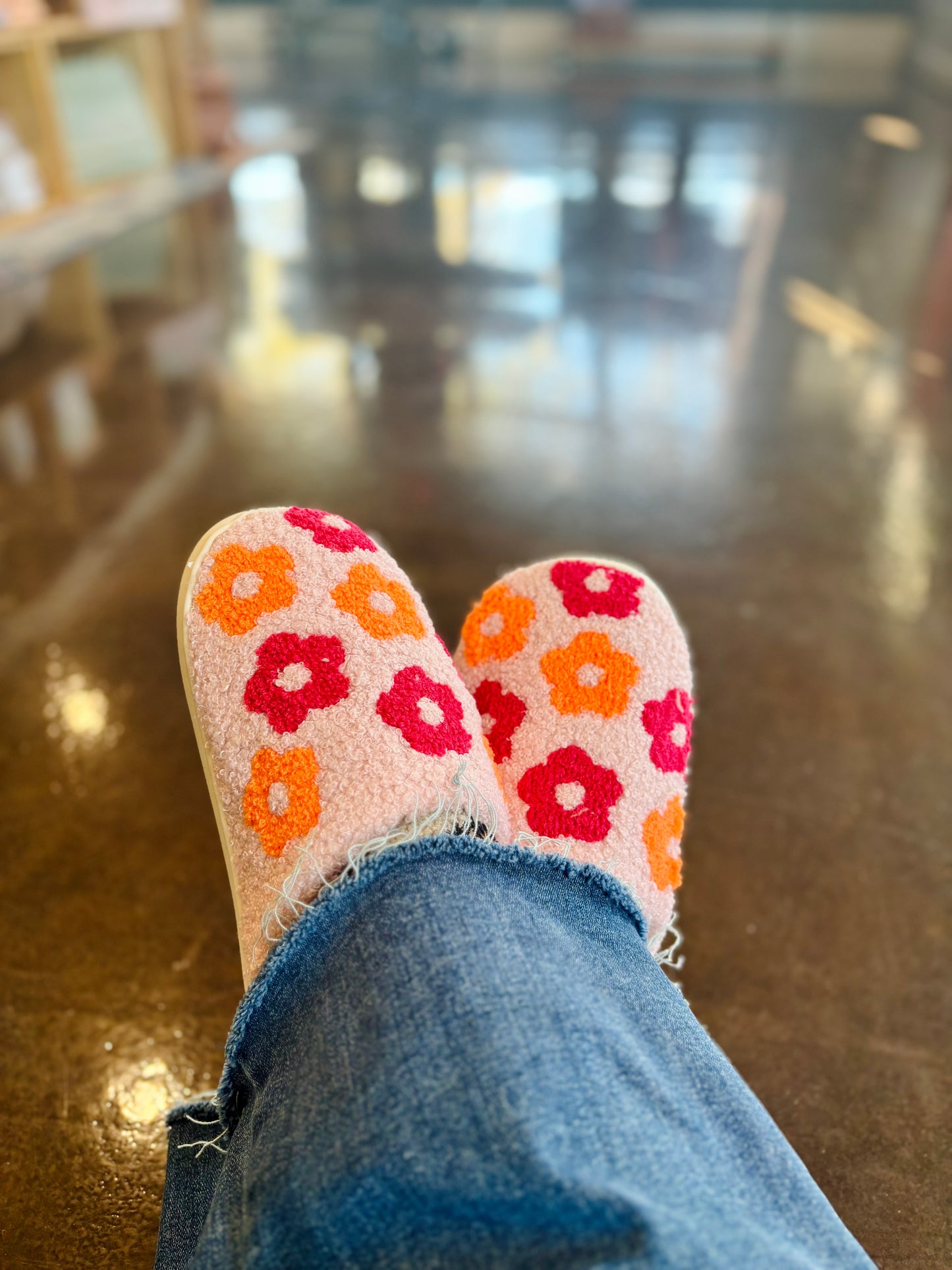 Plush Daisy Slippers