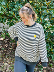 Sullie Smile Banded Contrast Top