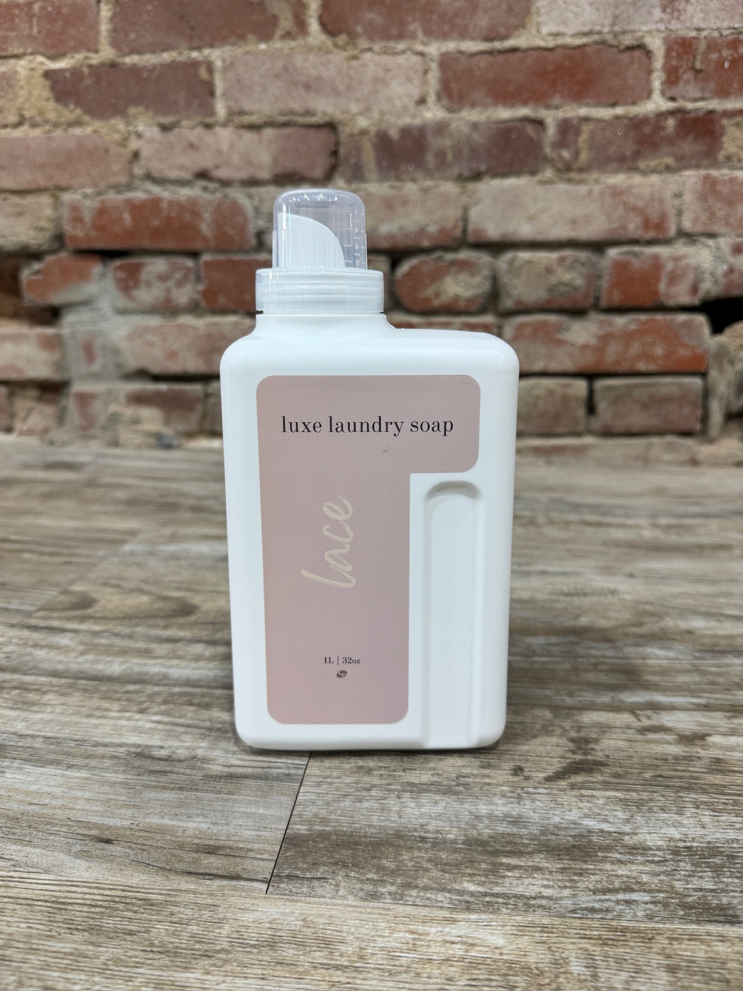 Luxury Laundry Soap 32 Oz (Multiple Scents)