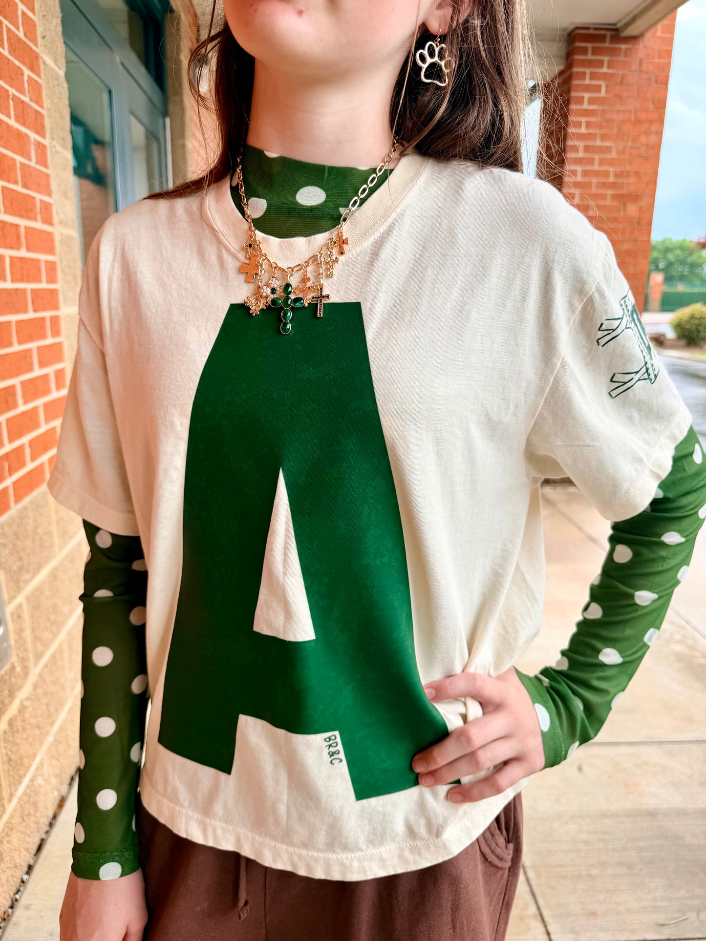 Initial School Spirit Cropped Tee