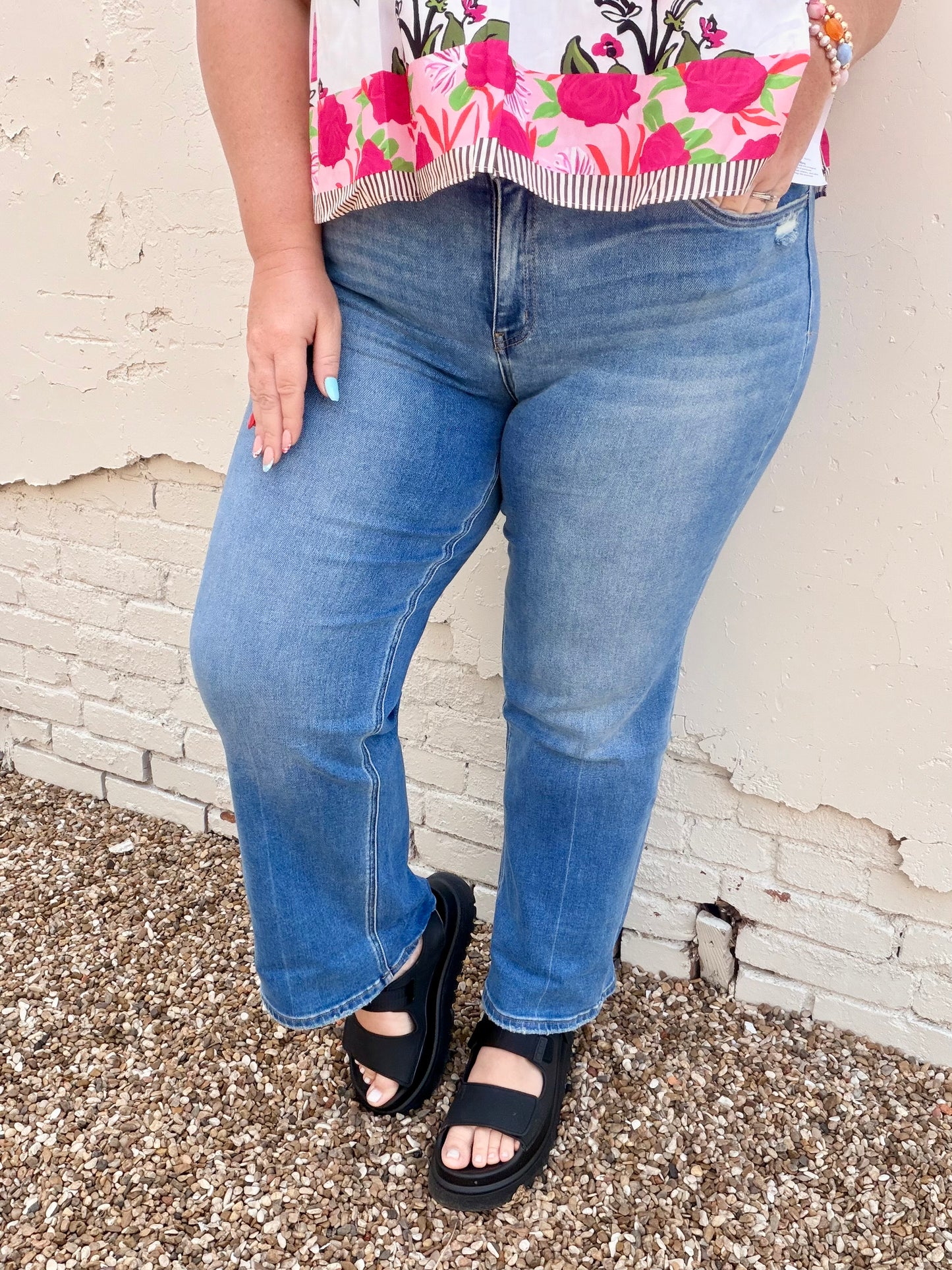 Vervet Mid Rise Slim Wide Jeans
