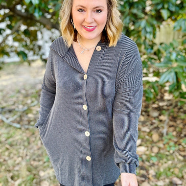 Holly Ribbed Cardigan In Charcoal