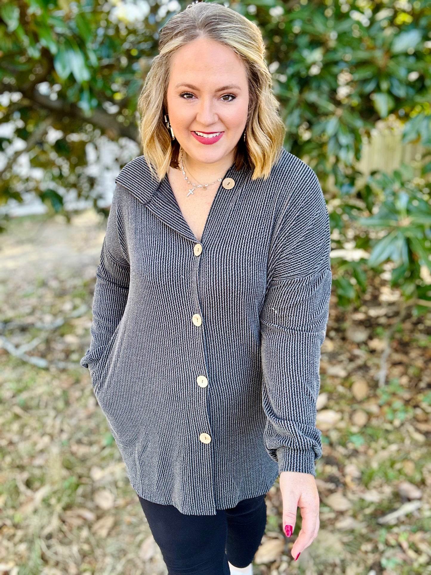 Holly Ribbed Cardigan In Charcoal