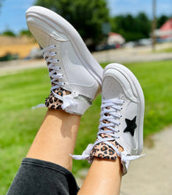 Load image into Gallery viewer, Leona High Top Tennies
