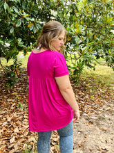 Load image into Gallery viewer, Emmy Dell Midi in Magenta