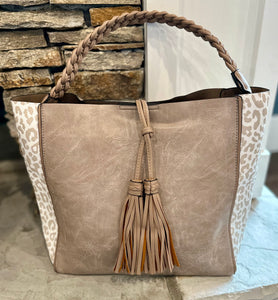 Dianna Cheetah Tassel Tote