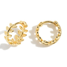 Load image into Gallery viewer, Sasha Huggie Earrings