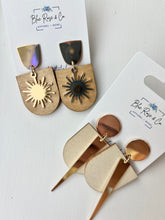 Load image into Gallery viewer, Wooden Drop Earrings