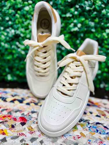 Jayden Natural Tennies