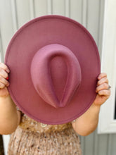 Load image into Gallery viewer, Sasha Wide Brim Felt Hat in Mauve