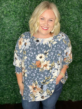 Load image into Gallery viewer, Aubrey Floral Top in Antique Blue