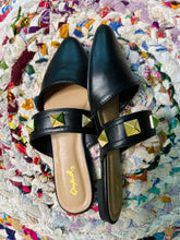 Load image into Gallery viewer, Black Studded Mule